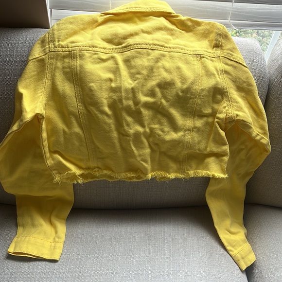 Women’s yellow cropped jacket size Small - Picture 3 of 3